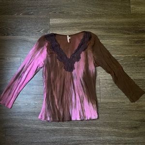 ME & KO brown and pink tie dye tee lace neckline